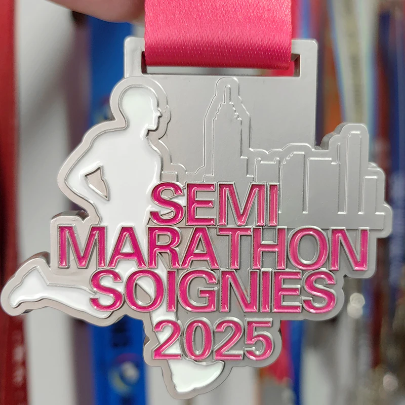 High Quality Custom Souvenir Awards Medal Running Run 3D Finisher Road Mountain Bike Cycling Medals factory