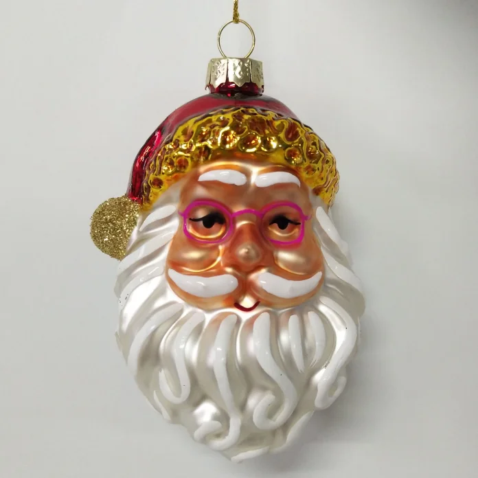 Custom High Quality Handmade Glass Christmas Hanging Decoration Santa Claus Figurine Family Home Decor Party Decorations manufacture