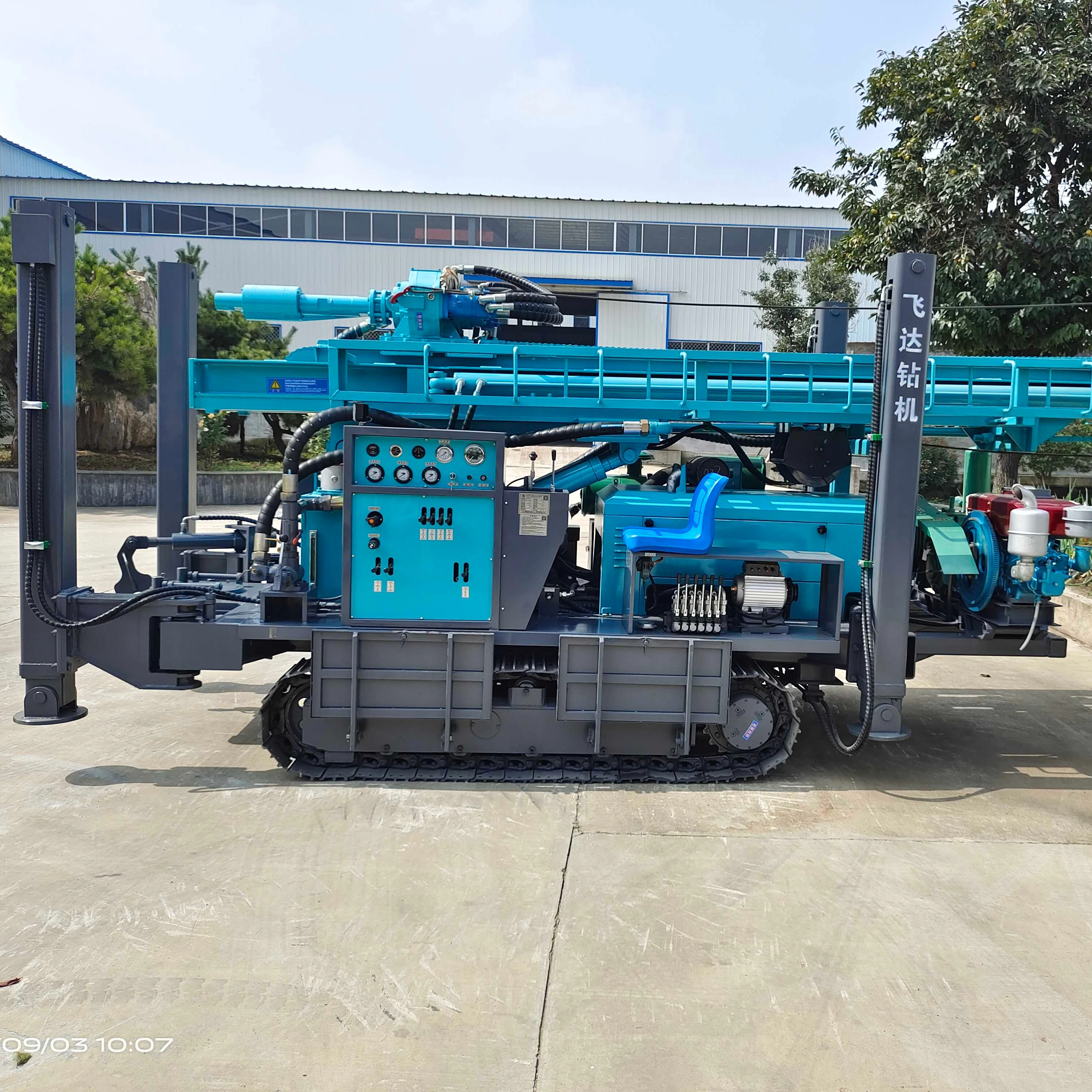 Hongwuhuan HWH350 drilling rig for water well portable rotary crawler tractor 350m 92 kw water well drilling rig