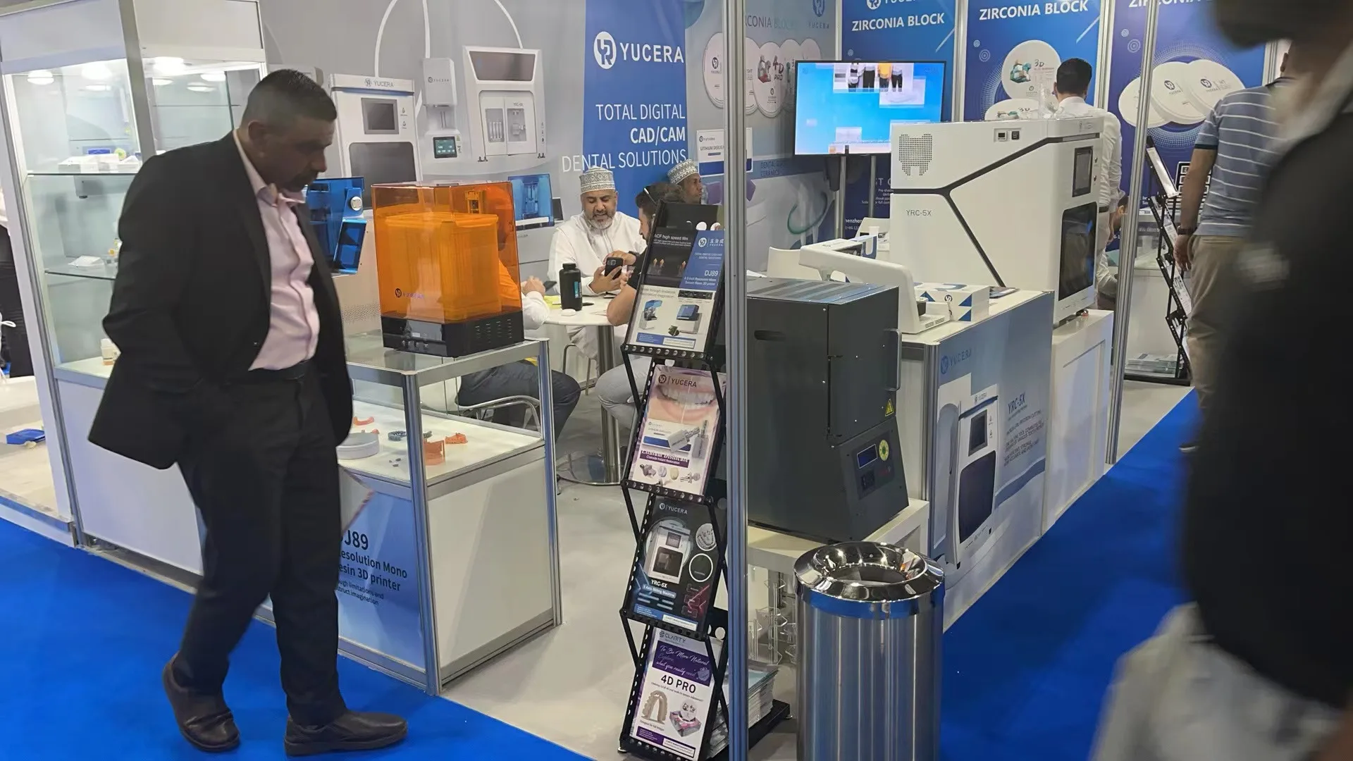 YUCERA Professional Stain Kit 26 Shades for Crowns & Veneers | Beginner-Friendly Application