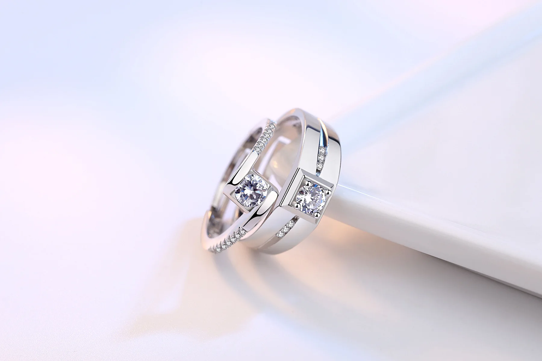 2025 New Korean Couple Ring Heart Shaped Adjustable Zircon Pair Ring