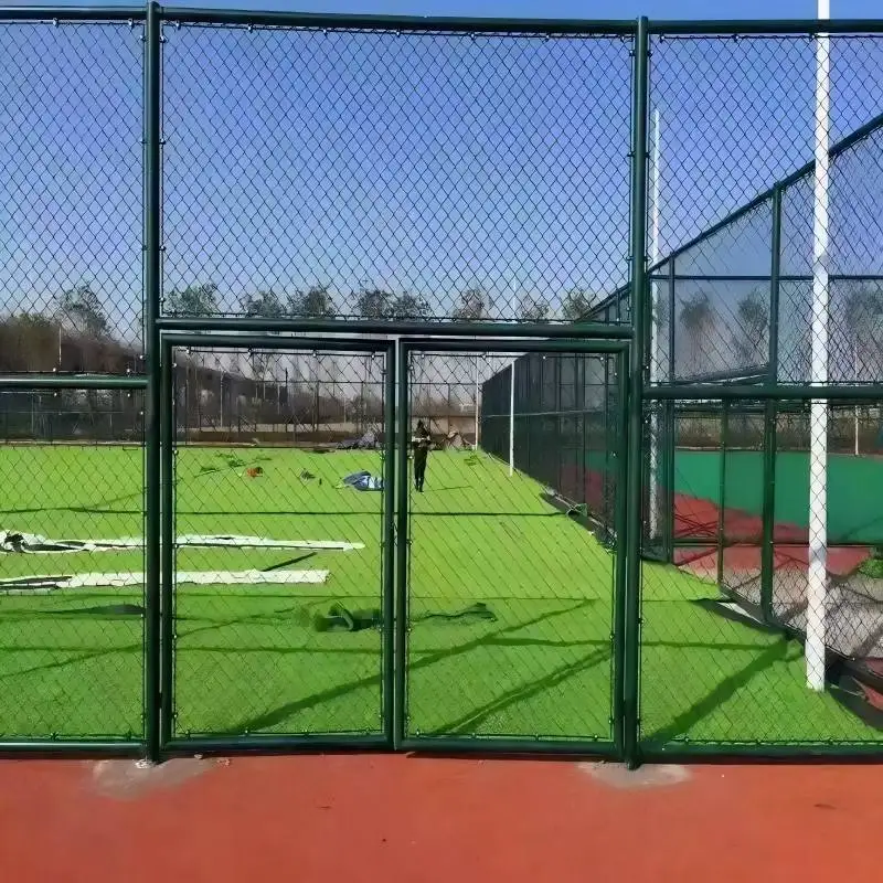 Temporary Chain Link Fence Panels with Self Closing Fence Gate and Galvanized Steel Fence Post for Construction Site Security details