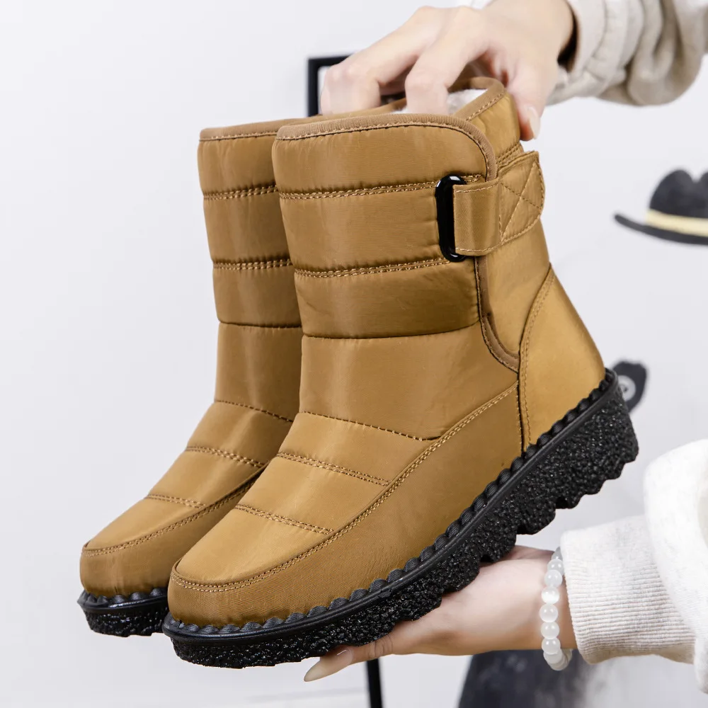 New Arrival Waterproof Custom Logo Classic style outdoor walking winter women Boots