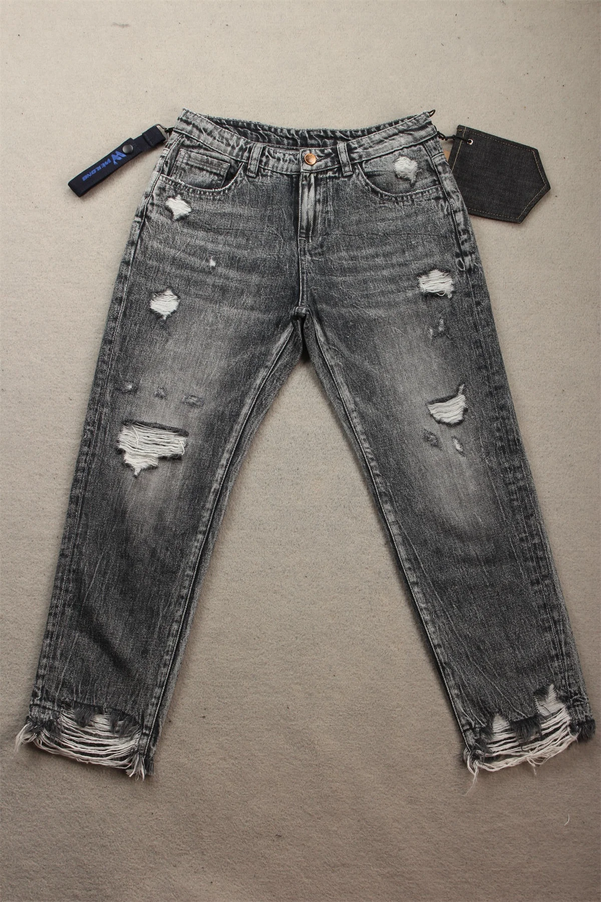 10 oz Dark Black Medium Weight 100% Cotton Denim Fabric Sanforizing for Jeans and Workwear