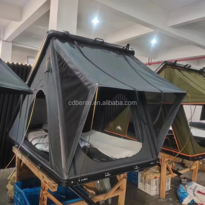 3-4 Person Hard Shell Roof Top Tent with 320G Oxford Cloth and 210x132x150cm Open Size for SUV Rooftop Camping