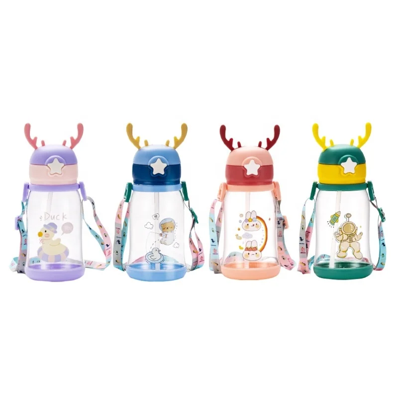 Wholesale customized Cute Design Cartoon Plastic Water Bottle Kids 600ml BPA Free Water Bottles Cup With Strap And Straw
