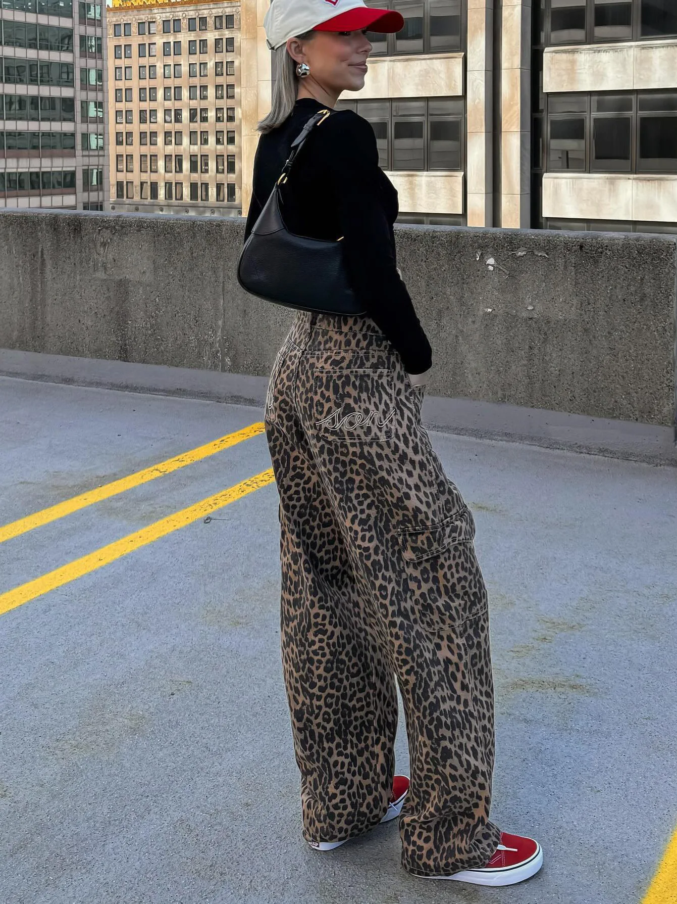Women's Baggy Barrel Jeans Casual Boyfriend Mid Rise Leopard Printed Wide Leg Denim Ankle Pants factory