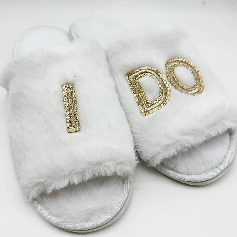 New Fashion Fur Slippers I Do Bride Bridesmaid Faux Fur Slippers Stuffed Home Slippers For Wedding Gift