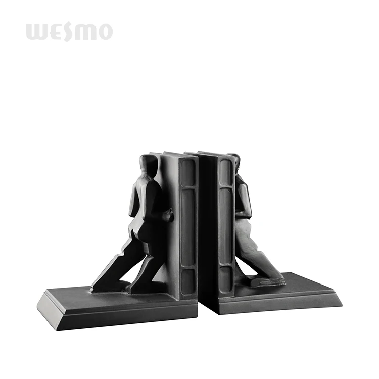 Home Ornament Resin Craft Figurines Silver Running Man Bookends Set Tabletop Statue for home decor luxury