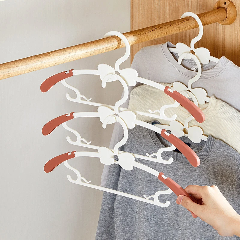 ZQ32 Adjustable Children Coat Hangers Baby Toddler Kids Child Nursery Closet Hangers Non-Slip Extendable Laundry Hanger