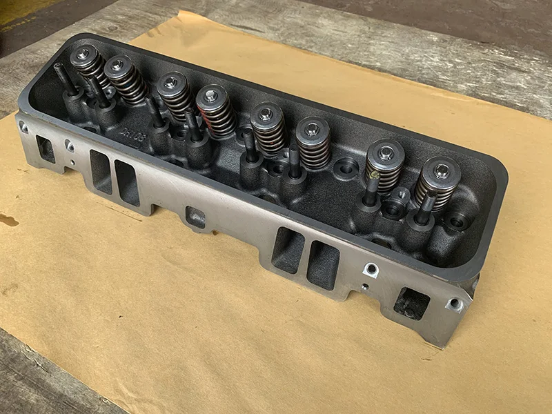 Gm Cylinder Head Gm L Sbc Cylinder Head For Up Gm