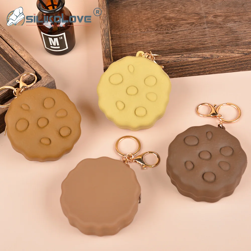 2023 new Biscuit Cookies keychain bag customized cute coin purse custom  women plush wallet