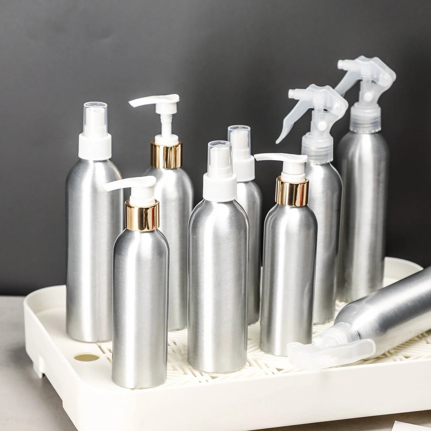 Mini Travel Kit Aluminum Bottle for Hair Care Hand Wash Shampoo Lotion Liquid Soap Dispenser Plastic-Free Bottle with Pump