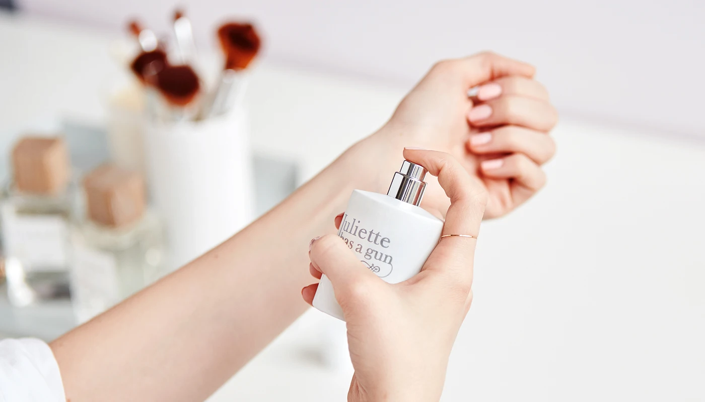 Масло концентрат для подготовки кожи к нанесению парфюма 