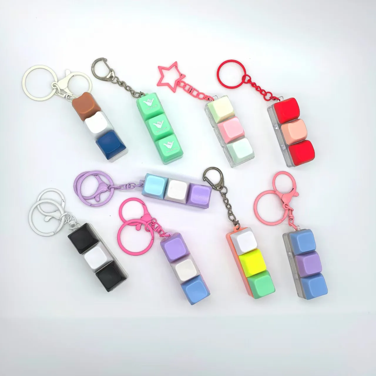 Personalized Creative Toys Keyboard Fidget Keychain Stress Relief Fidget Keycap Keychain details