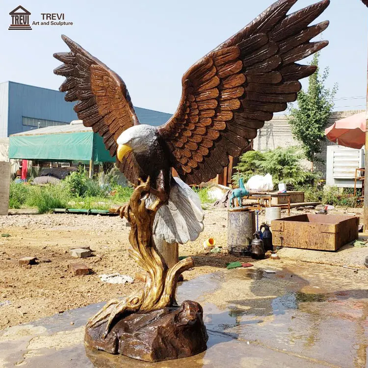80cm High Eagle Metal Sculpture Painted Finish 