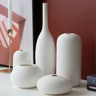 Decoration Nordic Style Threaded White Ceramic Fine Long Necked Vase Living Room Decoration