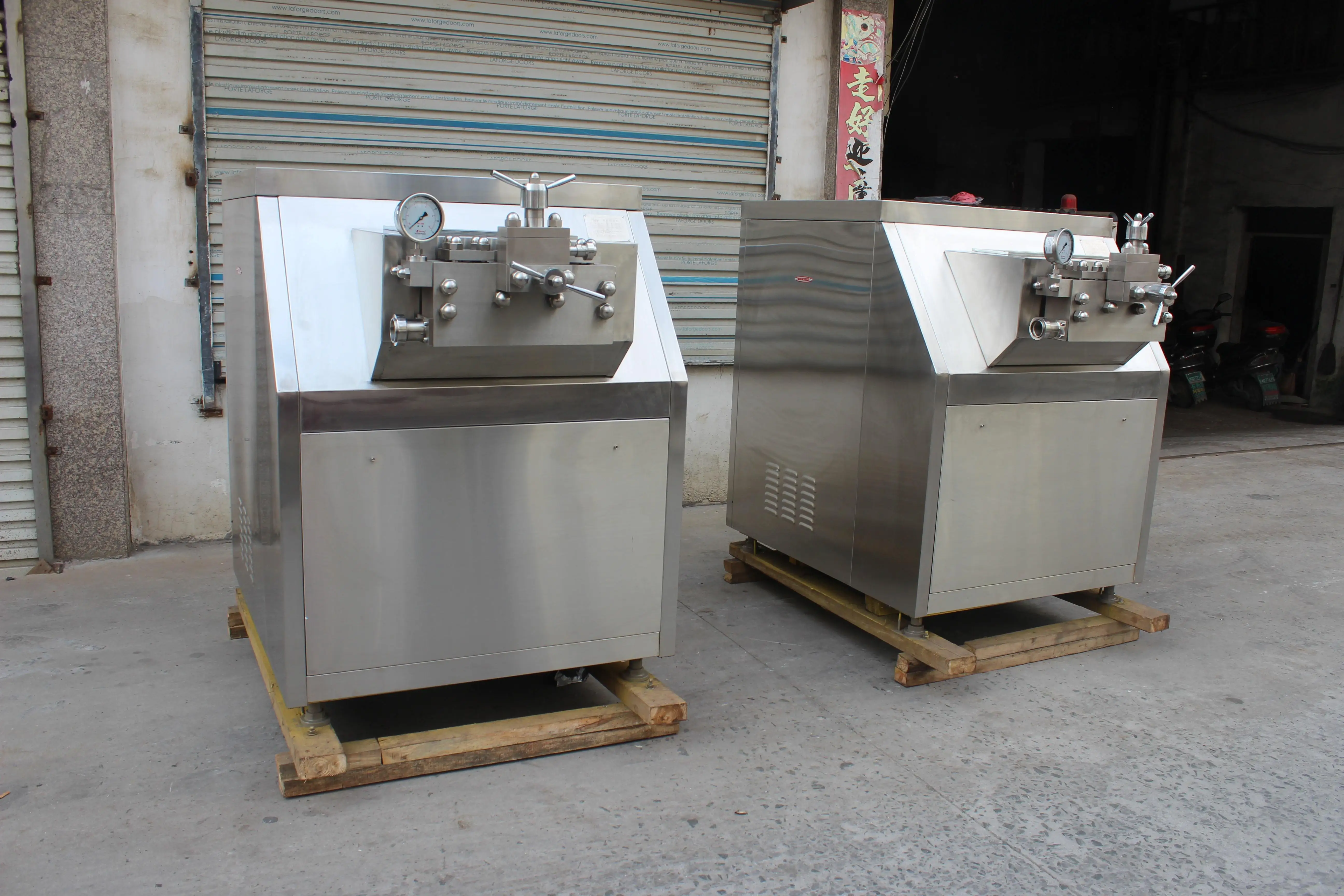 Industrial Food Grade High Pressure Milk Homogenizer For Yogurt Ice