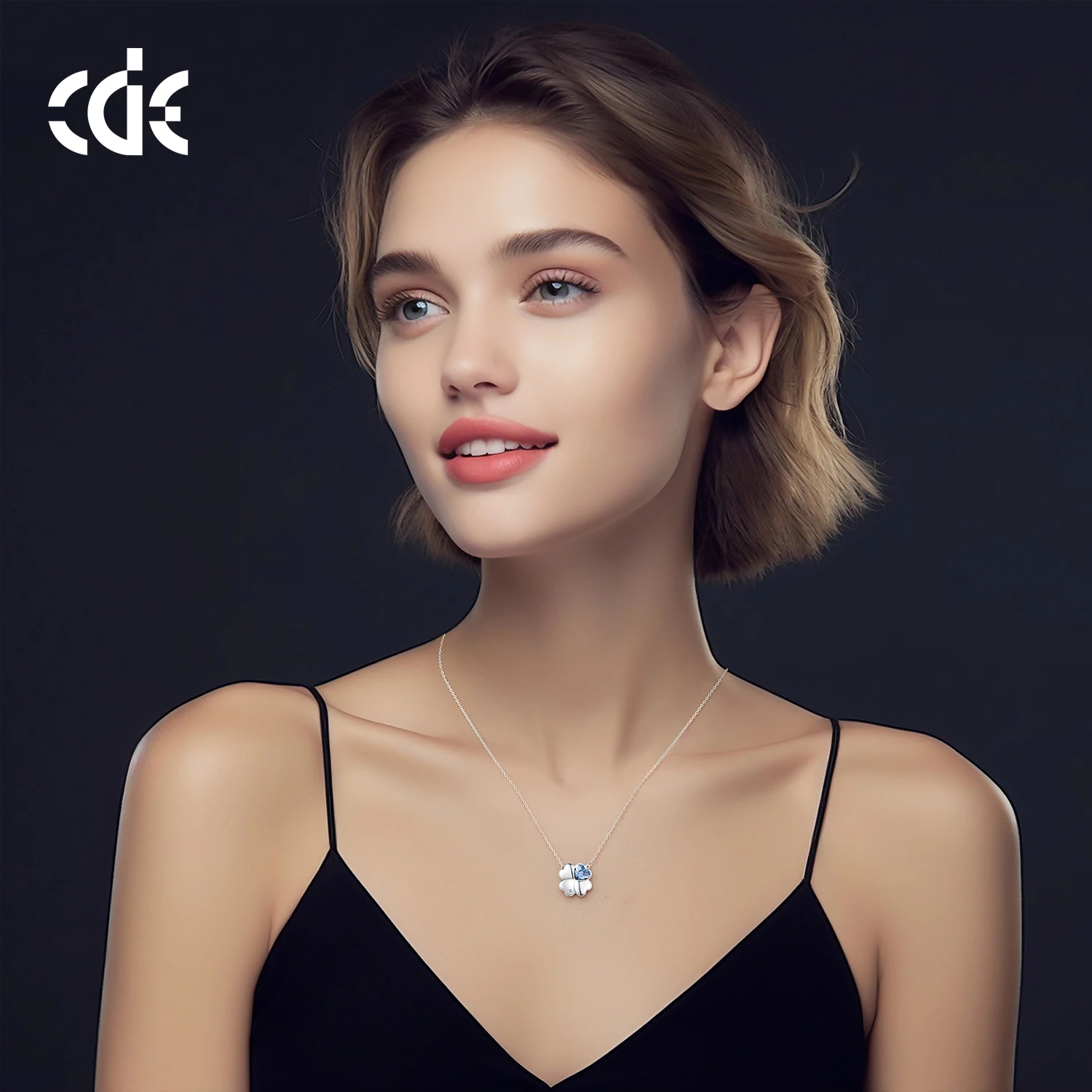 CDE YN1212 Fine Jewelry 925 Sterling Silver Heart Crystal Necklace Four-Leaf Clover Pendant Lucky Necklaces For Girl Gift