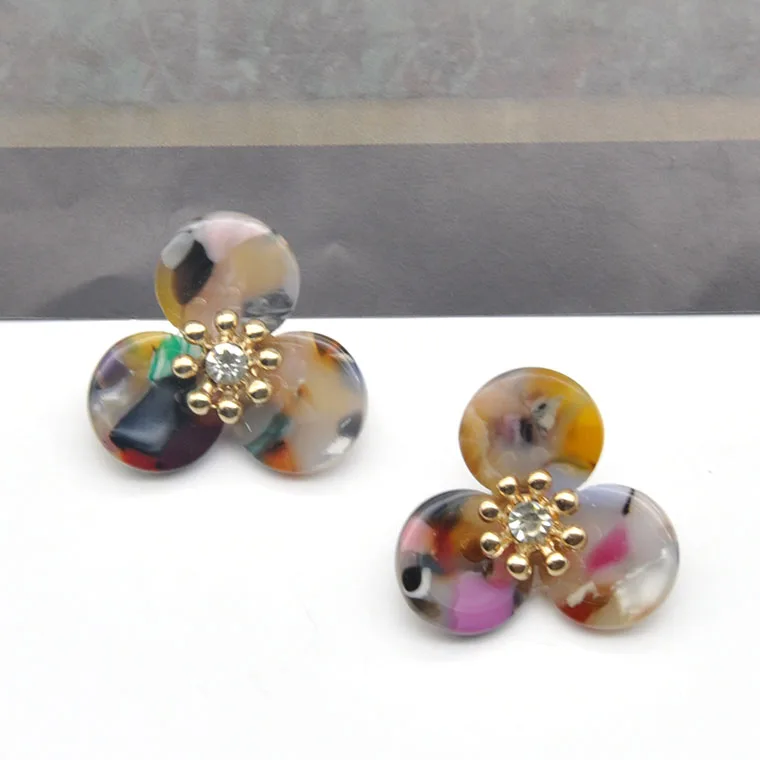 Stylish small shaped acetate ear jewelry for women gold rose flower earrings