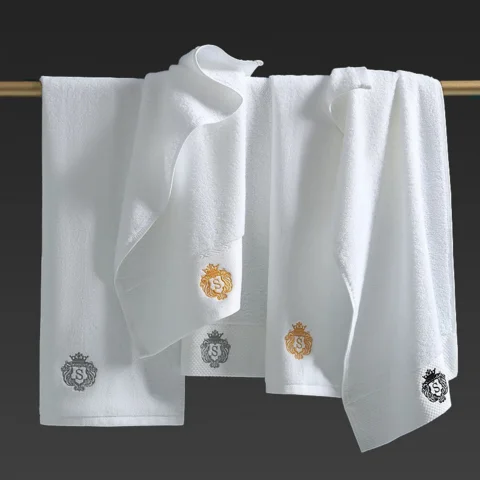 Customized Embroidered Logo White Towels Sets for Spa 100% Cotton Terry Luxury Bath Towel Hotel Towels