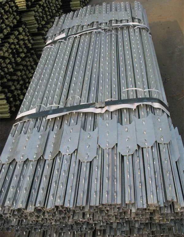 Galvanized T post 2.JPG