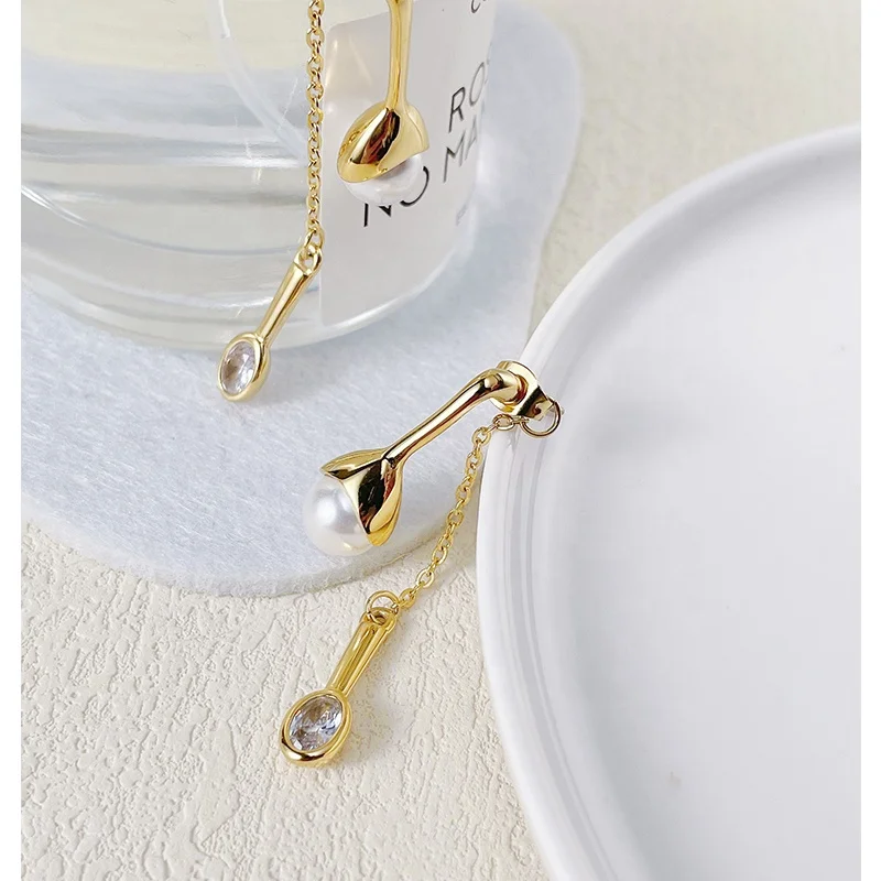 18K Gold Plated Stainless Steel Jewelry Spoon Shaped Zircon Pearl Ear Stud  Accessories Drop Earrings E221364