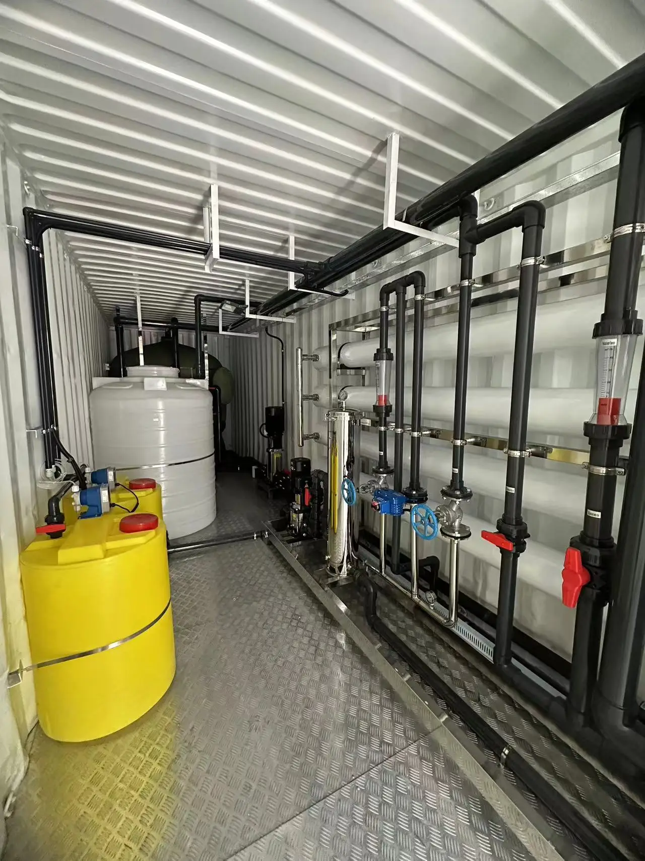 1000m3 Per Day SS304 Reverse Osmosis Plant with PLC Program Controller for Water Desalination