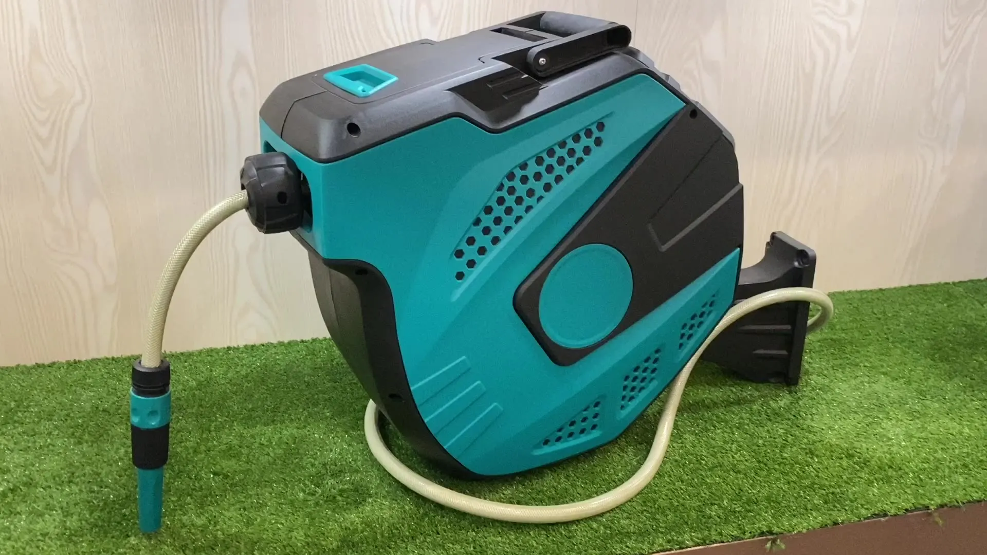 Adjustable Automatic Water Hose Holder Pressure Washer Wall Mounted Garden Retractable Hose Reel