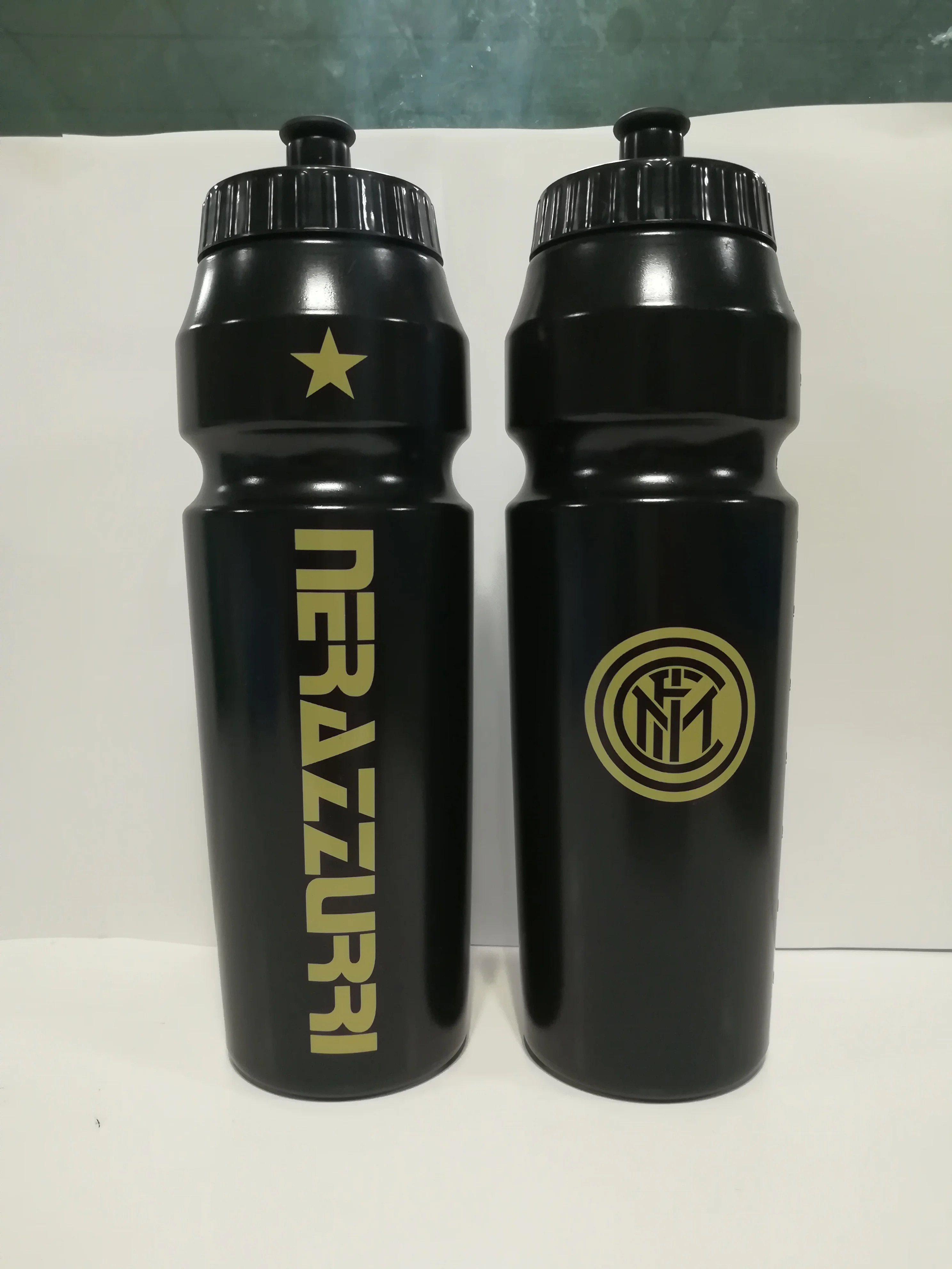 Basketball Football Water Bottle 32oz BPA Free Squeeze Sports Water Bottles 1L Plastic Bicycle Fitness Water Bottle Custom logo