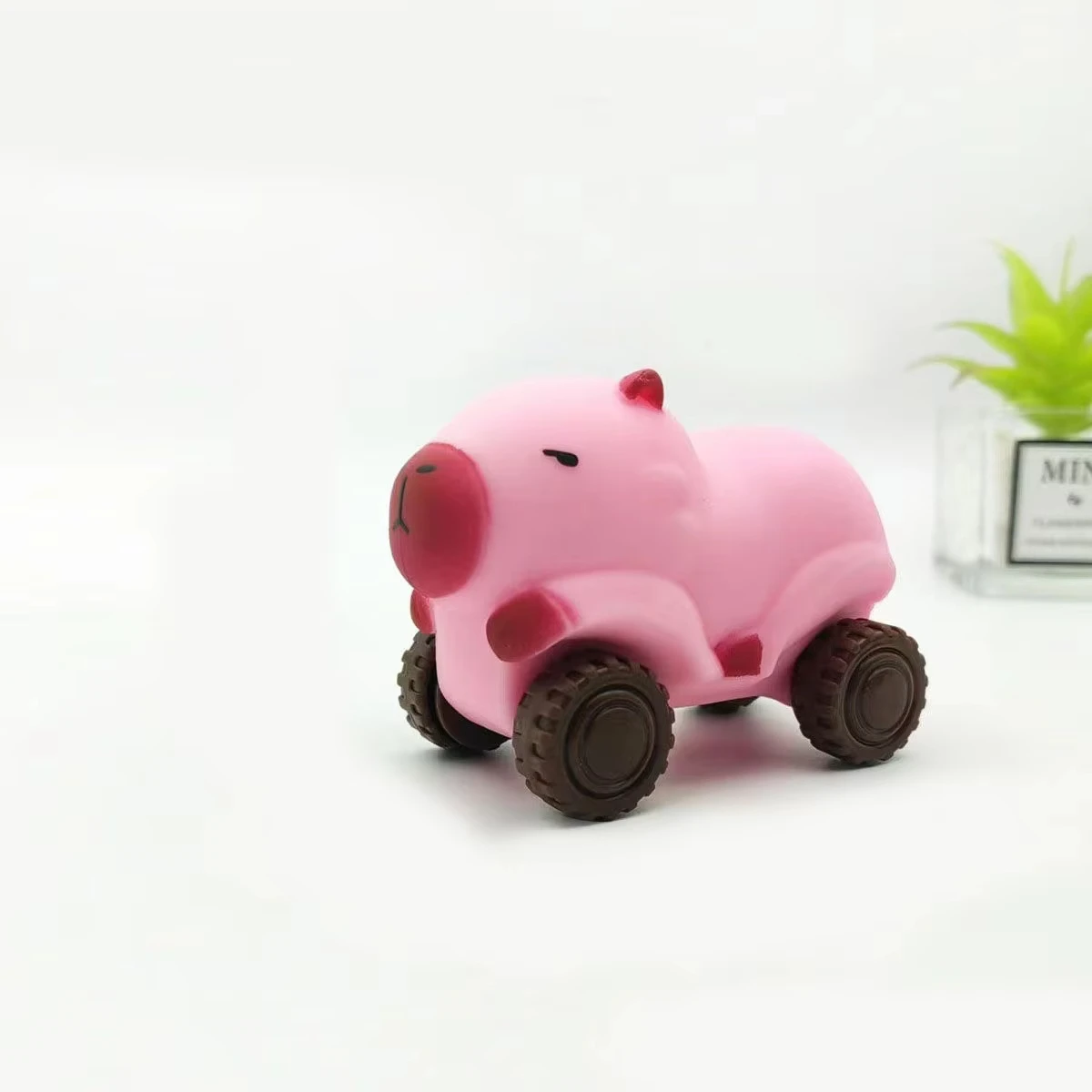 Wholesale Cheap Price Pulling and tugging Mini Car Cute TPR Stress Relief Caviidae Animal Vehicle Toys  Fidget Decompress Toy