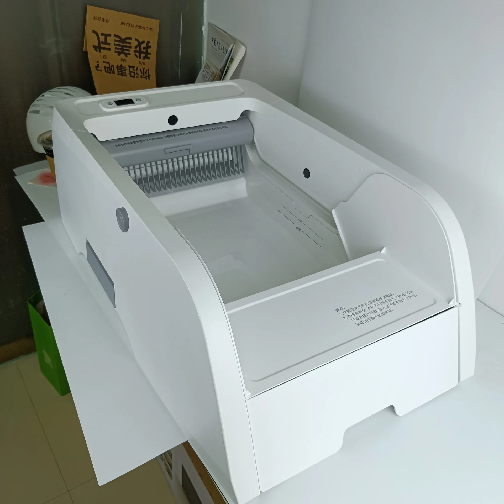 Hot Sale APP Smart Semi Closed Cat Litter Box Drawer Design Anti Spill Hands Free Cat Litter Pan Pet Products manufacture