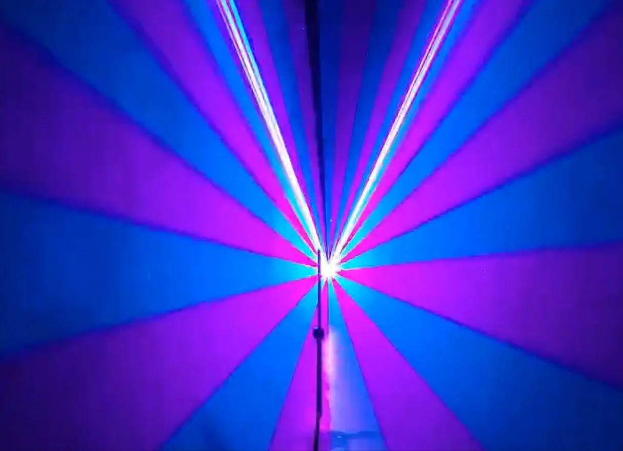 2w彩色rgb动画激光3d激光软件舞台照明设备蹦极棒激光