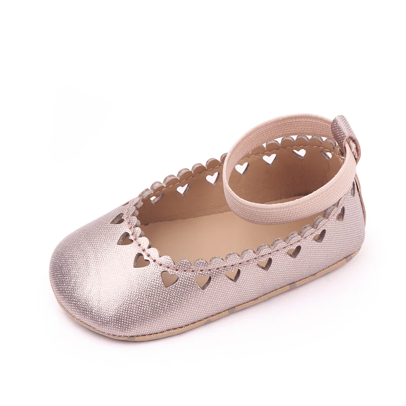 Elastic Solid Color love Hollow Soft Soles for Baby Girls Fashion Princess Toddler Leather Shoes manufacture