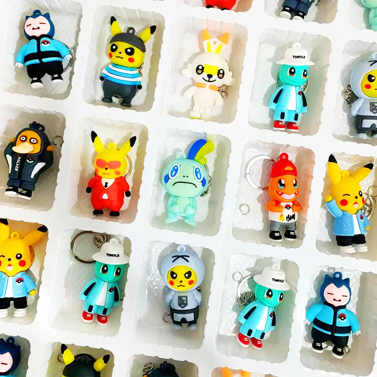 (Wholesale) Anime cartoon PVC pokemoned keychain blind box toys figure for gift