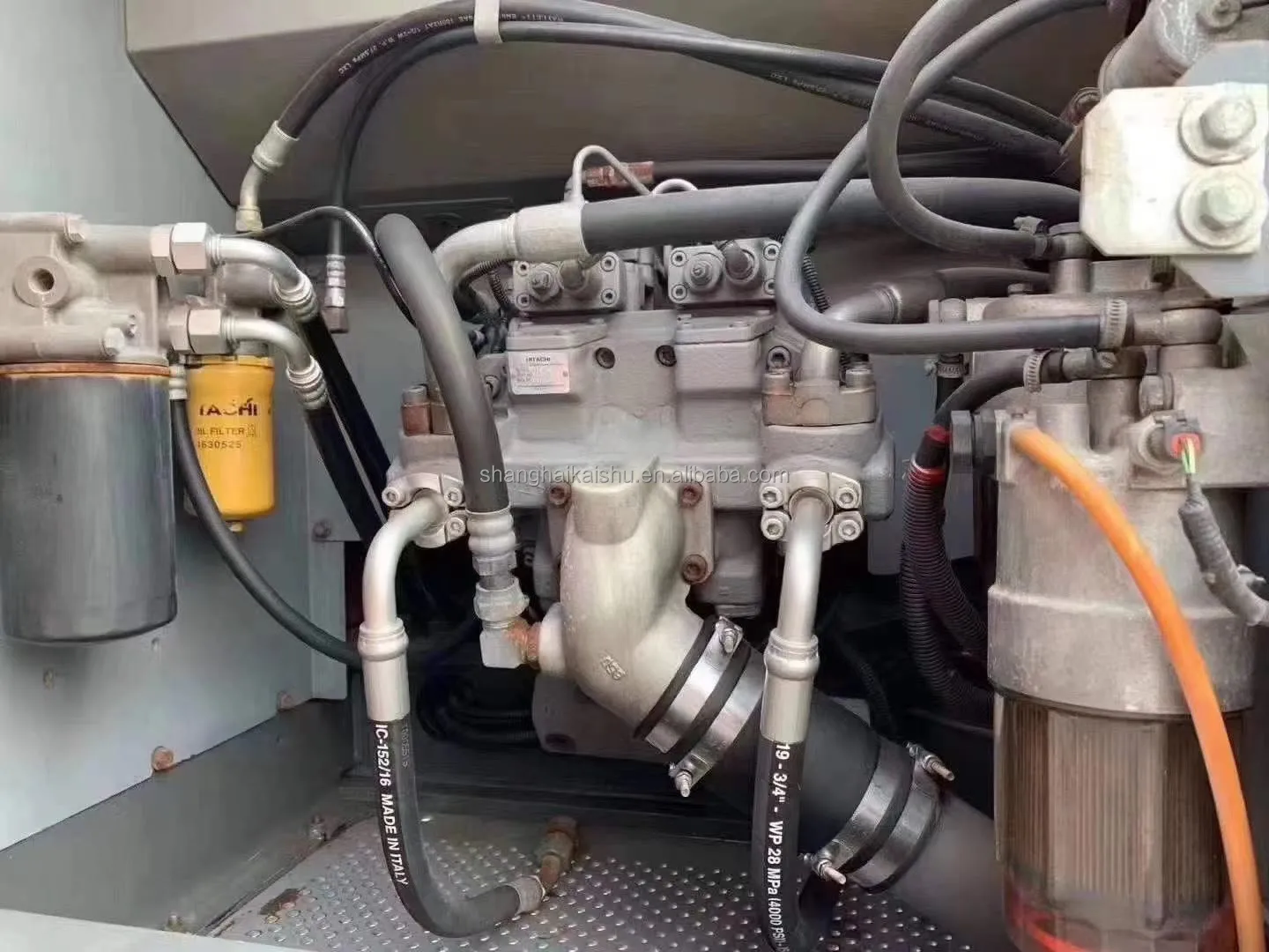 Used Hitachi ZX210H Excavator with 21 TON Operating Weight 0.9m³ Bucket Capacity and 4350 Working Hours