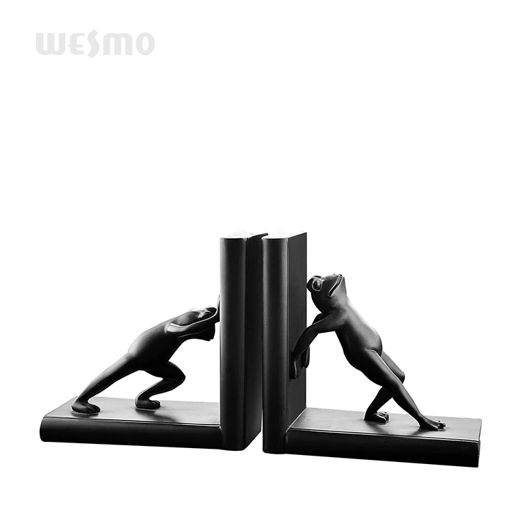 Home Ornament Resin Craft Figurines Silver Running Man Bookends Set Tabletop Statue for home decor luxury