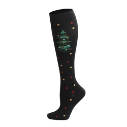 Amazon New Arrival Holiday Christmas Socks Women Nurse Runner Fashion Medical Compression Socks Custom Logo Accept Cartoon Knee
