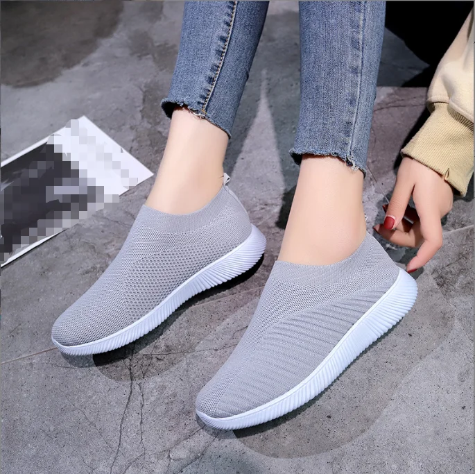 35-43 European and American flying woven sock shoes Stretch cloth oversized women's shoes walking sneakers
