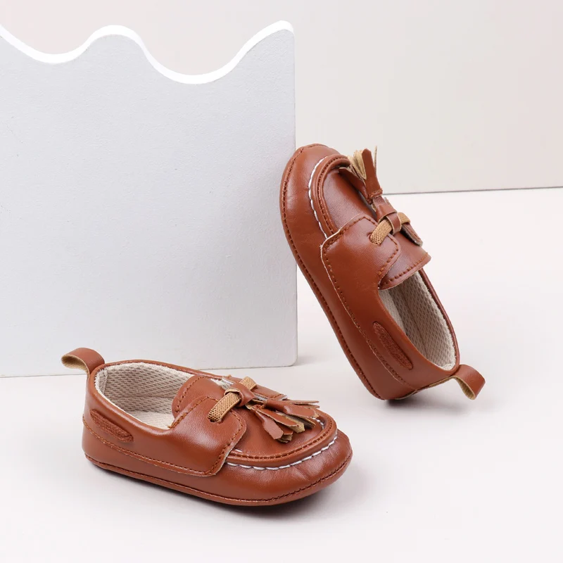 High Quality Anti-Slip Dot TPR Outsole Slip-On Dress Shoes for Boys Flat and Breathable for Spring and Autumn Seasons factory