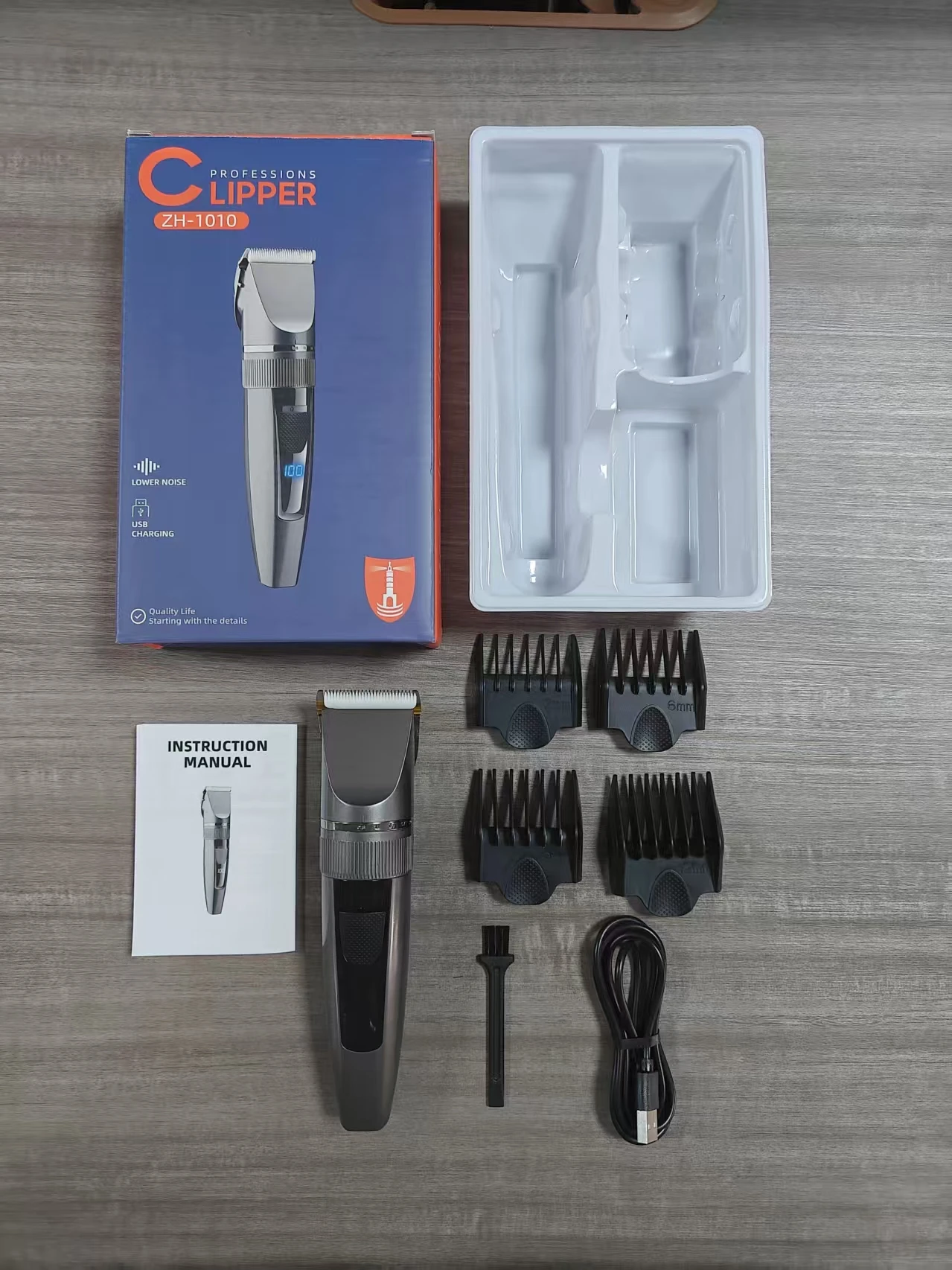 Intelligent Household Electric Shaver Long Battery Life New Power Pusher Shaving for Clipper Stainless Steel Blade for Hotel RV supplier