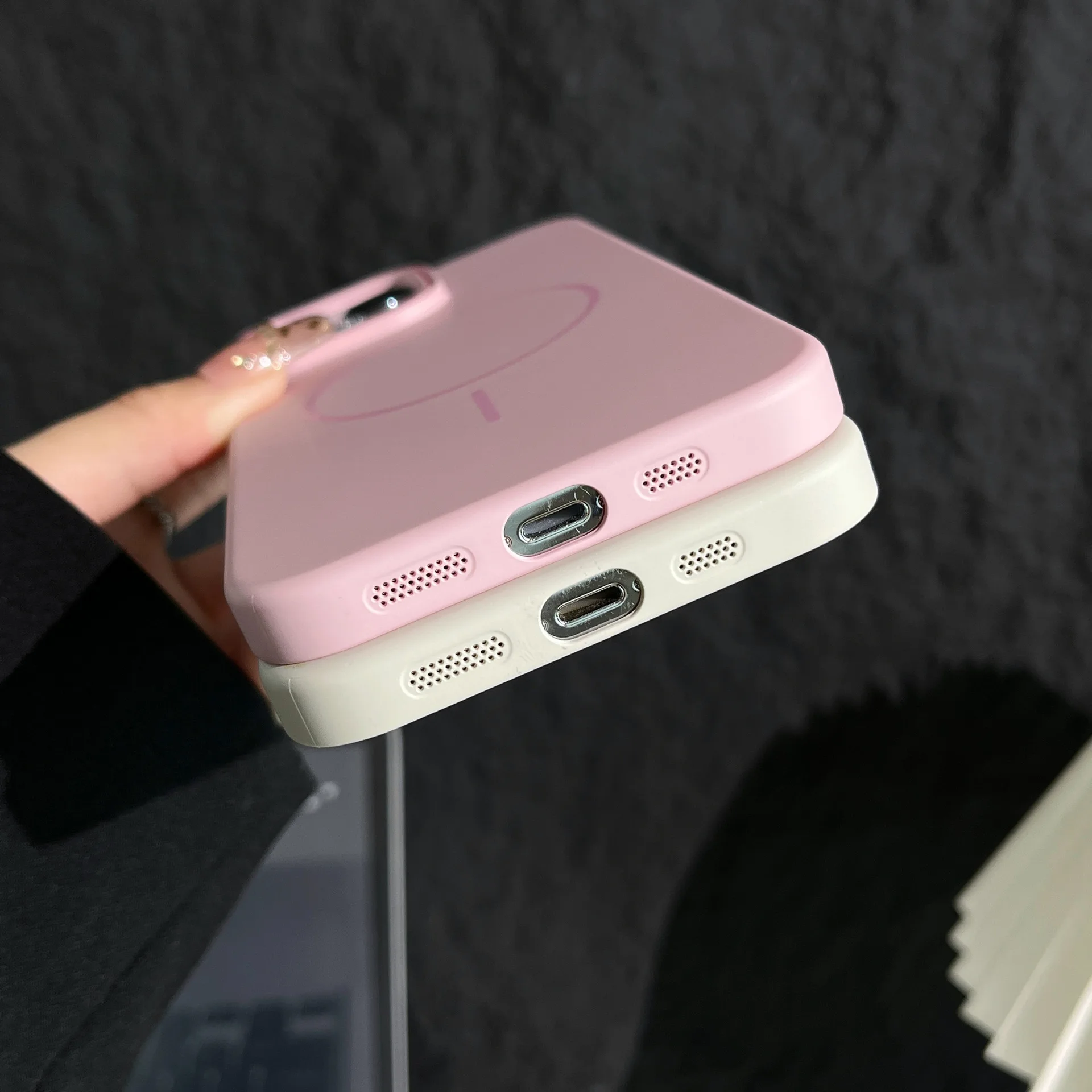 product laudtec high quality silicone case pure color case magnetic cover with shockproof customized design for iphone 17white-4