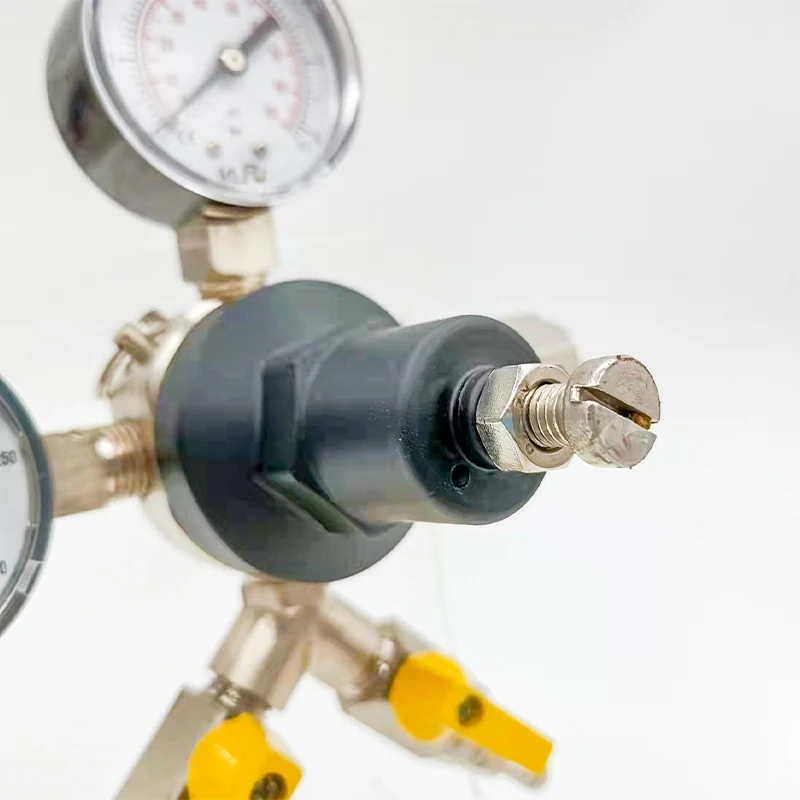 product beer high pressure regulators beer dispensing equipment draft beer brewery co2 regulator with two pressure gages-3