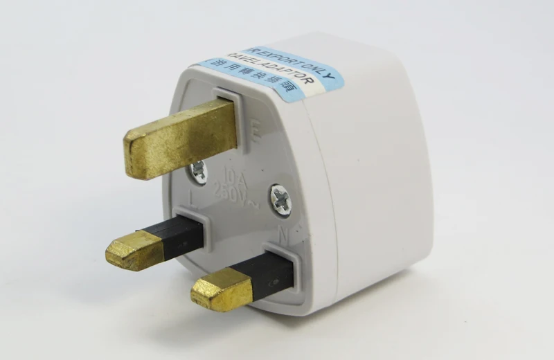 Universal to UK plug (4)