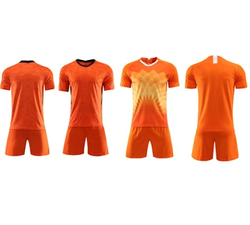Design Latest Men's Football Suits Online Team Soccer Training Jersey Uniform