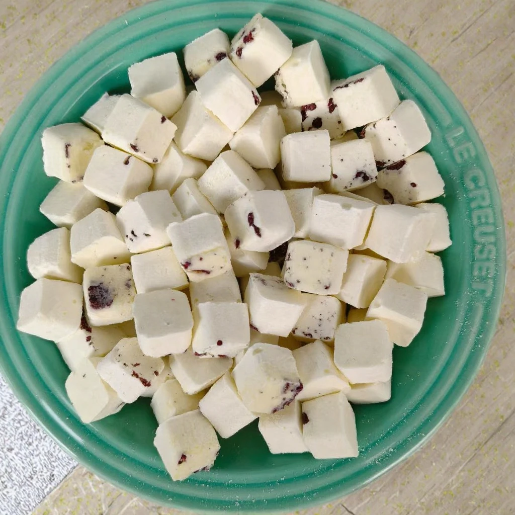 product wholesale environmentally friendly and high quality freeze dried cheese pieces for dogs and cats pet snacks-2