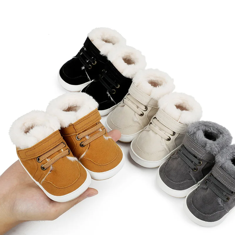 New Arrival Add Plush Fur Design Winter Baby Toddler Warm Shoes 2022 Christmas Baby Shoes for Boys and Girls manufacture