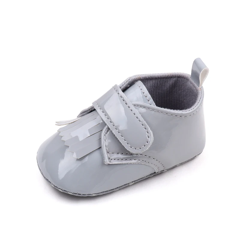 Spring & Summer Soft-soled Baby Walking Shoes with Bright Leather Fringe for Girls supplier