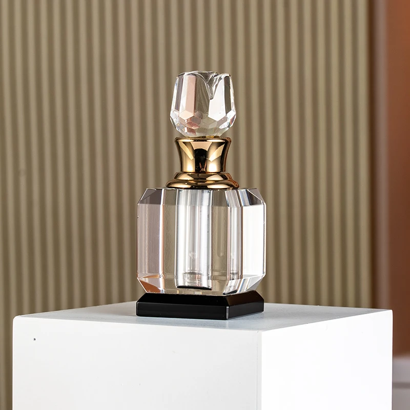 product latest design square flower cover luxurious and elegant glass empty bottle customizable 3ml crystal perfume bottle-5