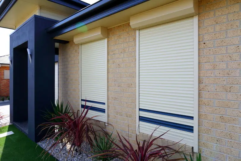 roller-shutters-56